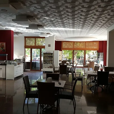 فندق Kleopatra Togan ألانيا