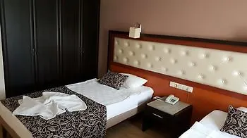 Hotel Kleopatra Togan